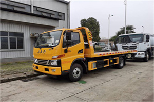 工人体育馆车辆公路救援